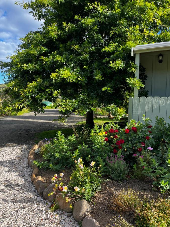 Wisteria Way Hotel Opononi Bagian luar foto